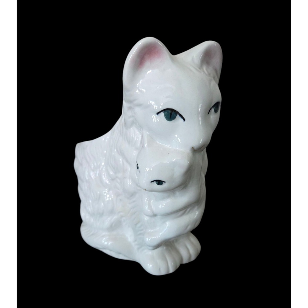 Vintage White‎ Ceramic Mother Cat Scruffing It's Baby Kitten Planter Handpainted